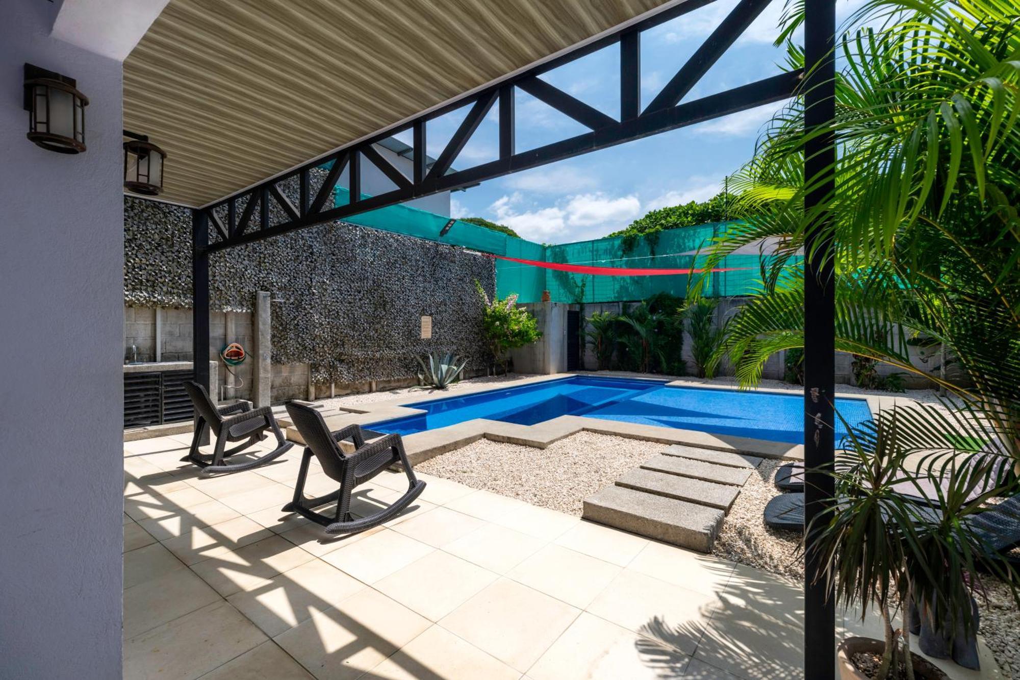 Private Home With Resort Style Swimming Pool Хако Экстерьер фото